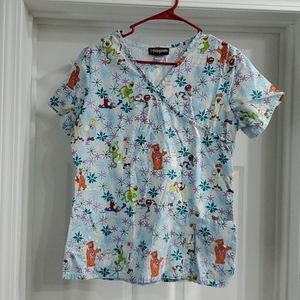 Muppets Scrub Top, Small, Christmas Muppets Theme